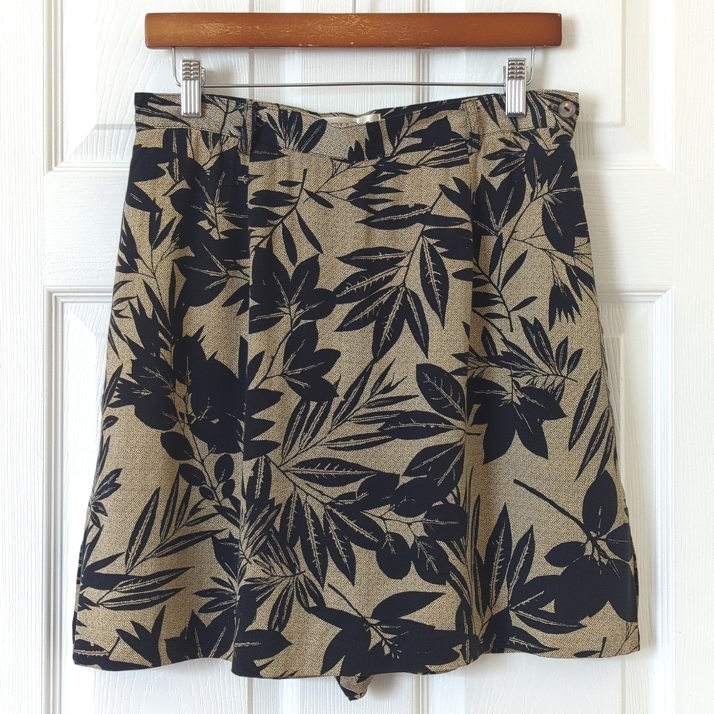 Tehama Nancy Haley 90's Vintage Leaf Printed High Waisted Mini Skort Tan Black 8